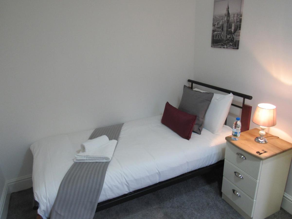 קאמברידג' The Tas Suites - Tas Accommodations מראה חיצוני תמונה